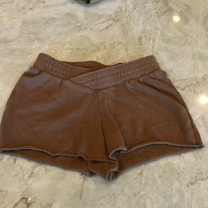 Urban Outfitters - Out From Under shorts